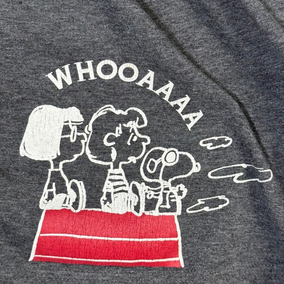 Peanuts Charlie Brown Flying Ace Kids Size Small Graphic T-Shirt - Picture 6 of 8